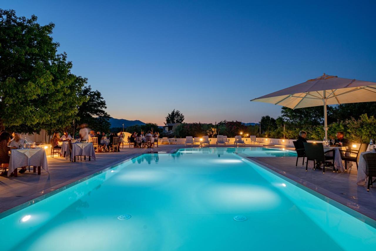Hotel Le Mimose San Teodoro  Extérieur photo
