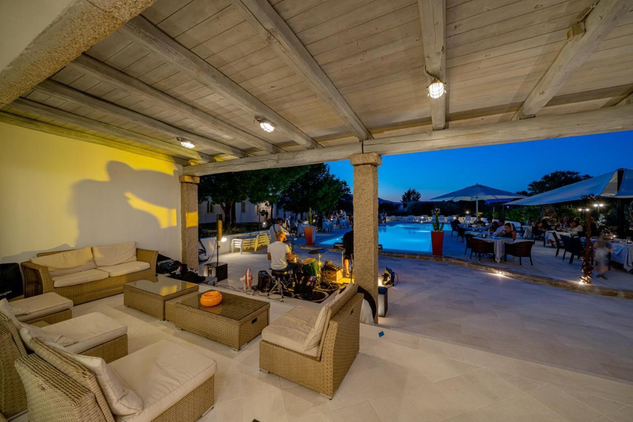 Hotel Le Mimose San Teodoro  Extérieur photo