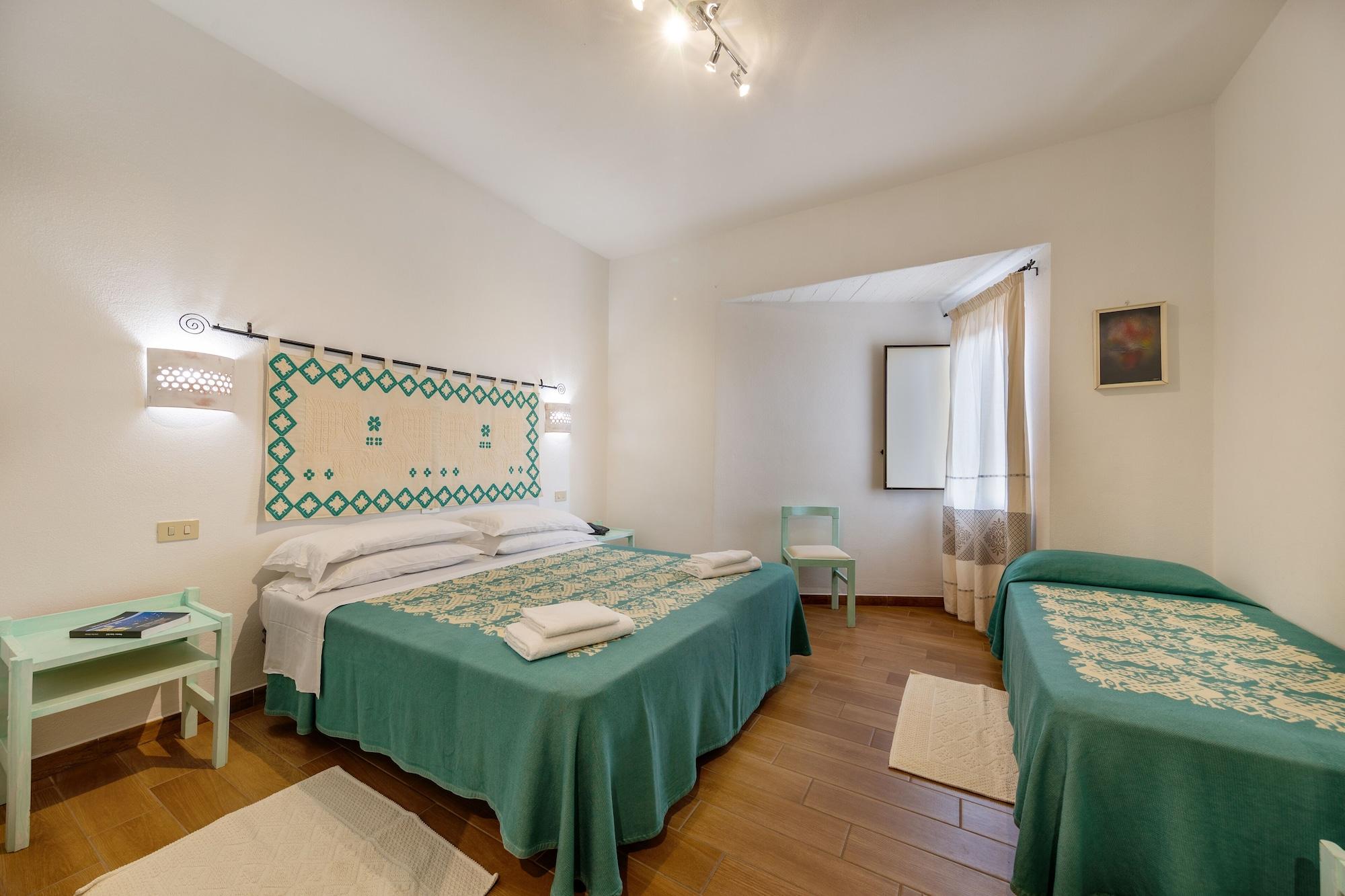 Hotel Le Mimose San Teodoro  Extérieur photo