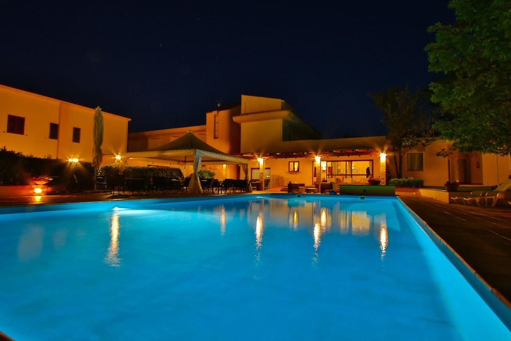 Hotel Le Mimose San Teodoro  Extérieur photo
