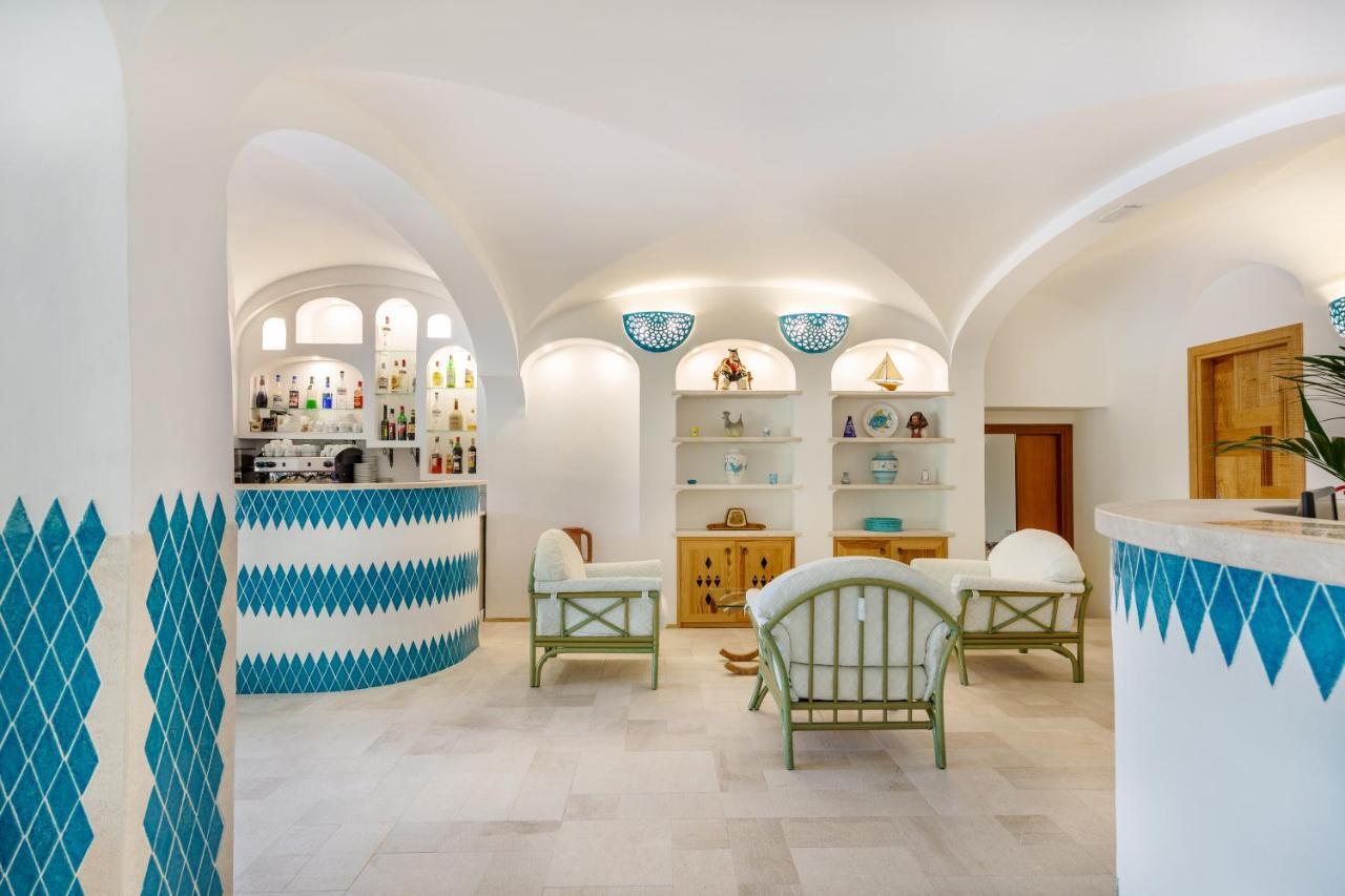 Hotel Le Mimose San Teodoro  Extérieur photo